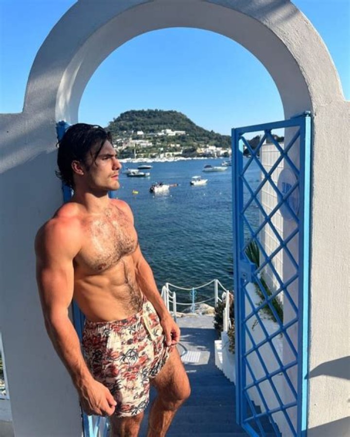 Alex Javor Height, Weight, Net Worth, Age, Birthday, Wikipedia, Who, Instagram, Biography ·